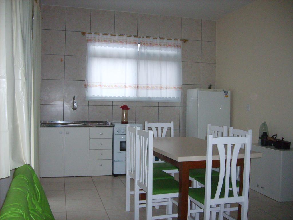 Temporadas Tomelin Apartamento Balneário Barra do Sul Exterior foto